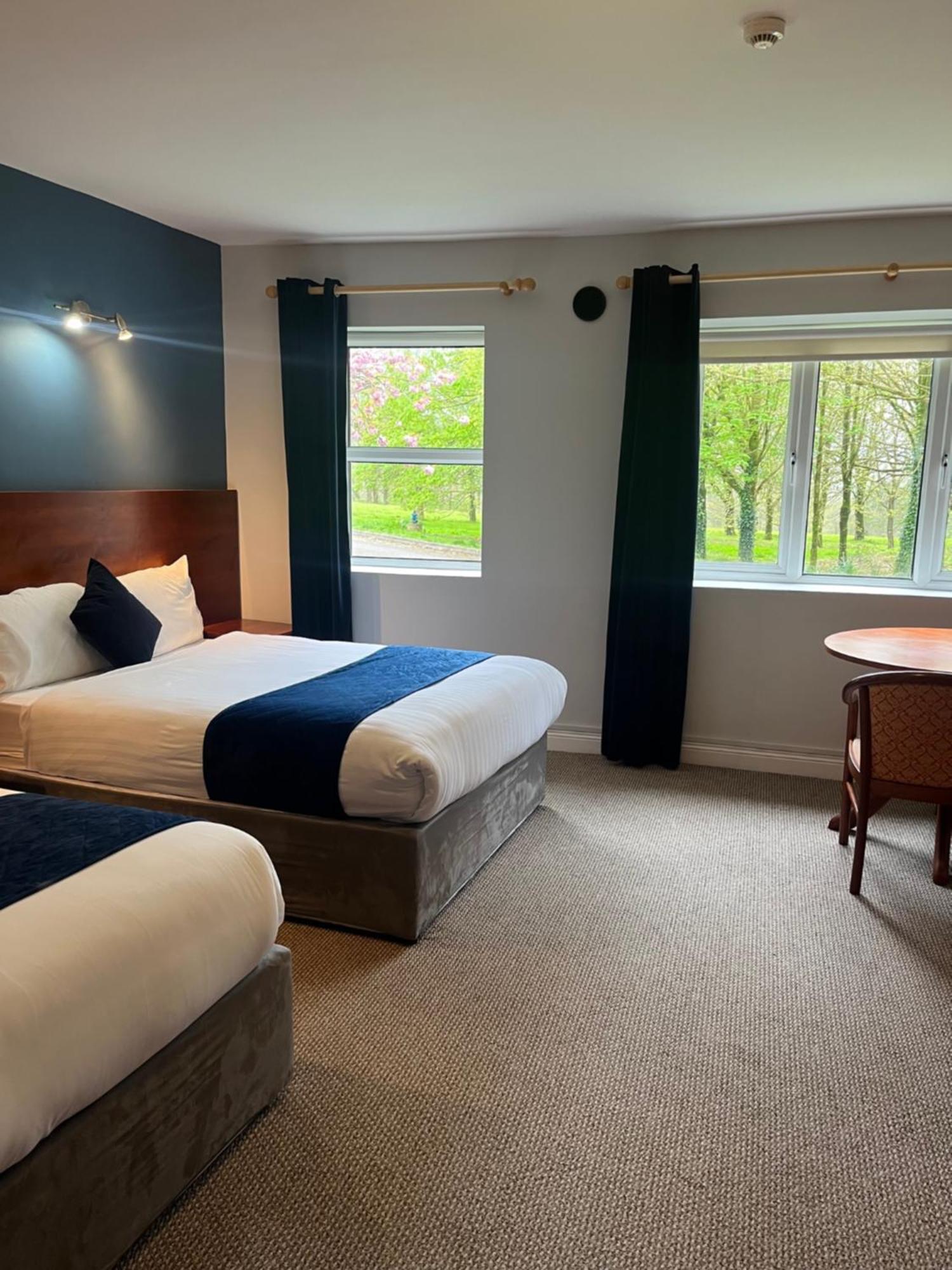 Fernhill Lodge كاريقالين المظهر الخارجي الصورة